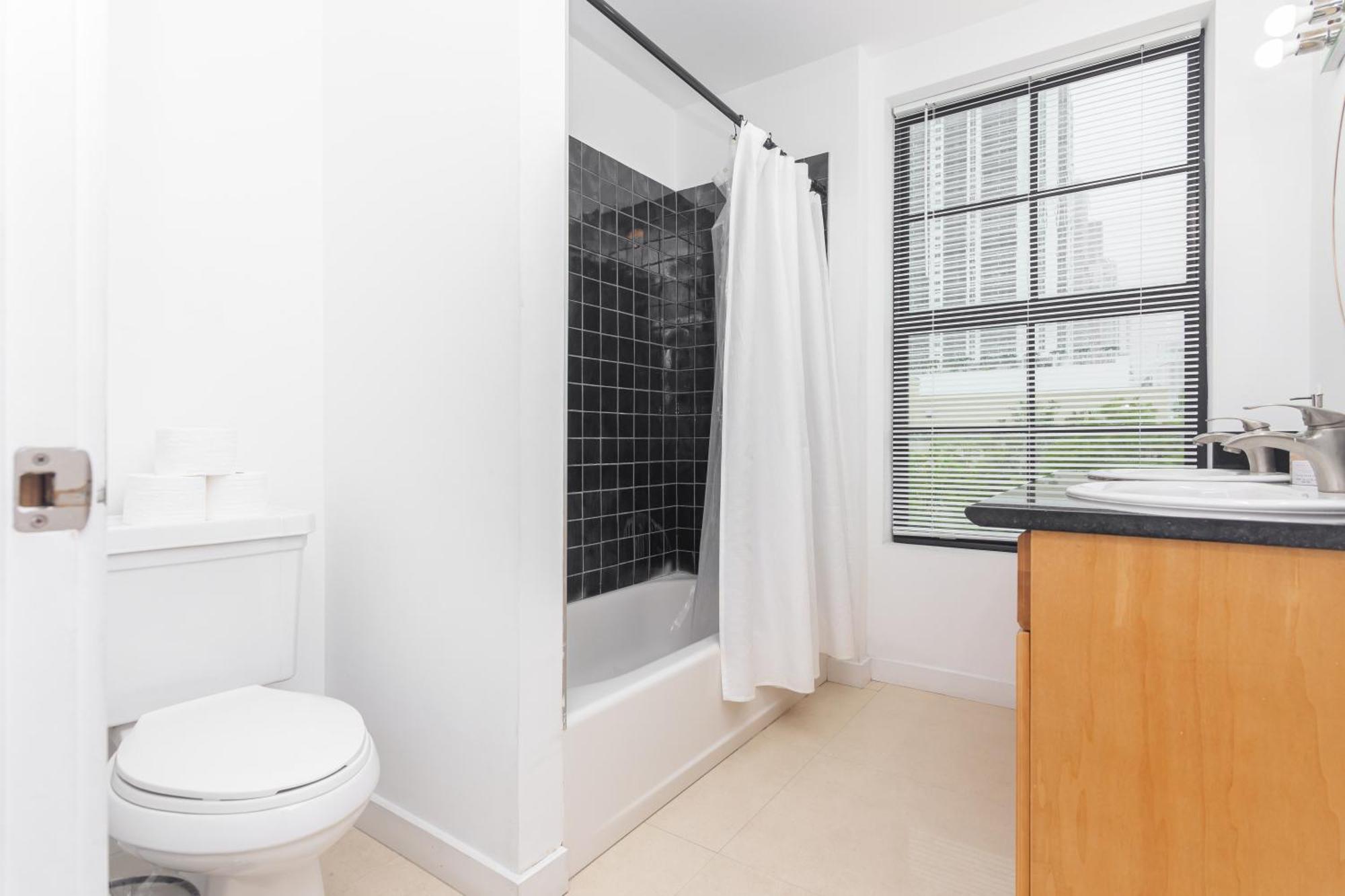 Downtown Miami 2 Bedrooms Apartment Exterior photo